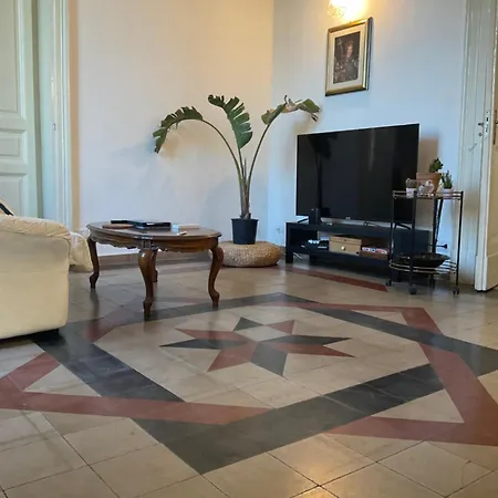 בית נופש Casa Proserpina *